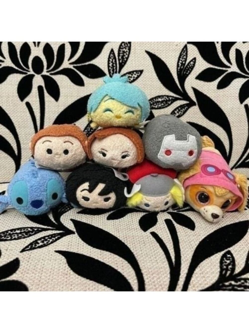 Disney Tsum Tsum Lot of Stuffed Animals